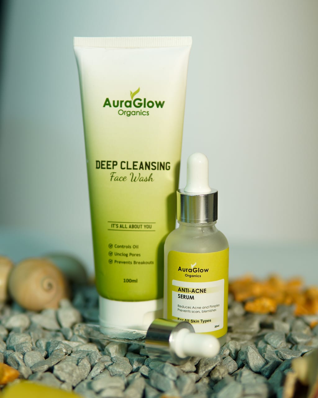 AuraGlow Anti-Acne Serum - Image 2